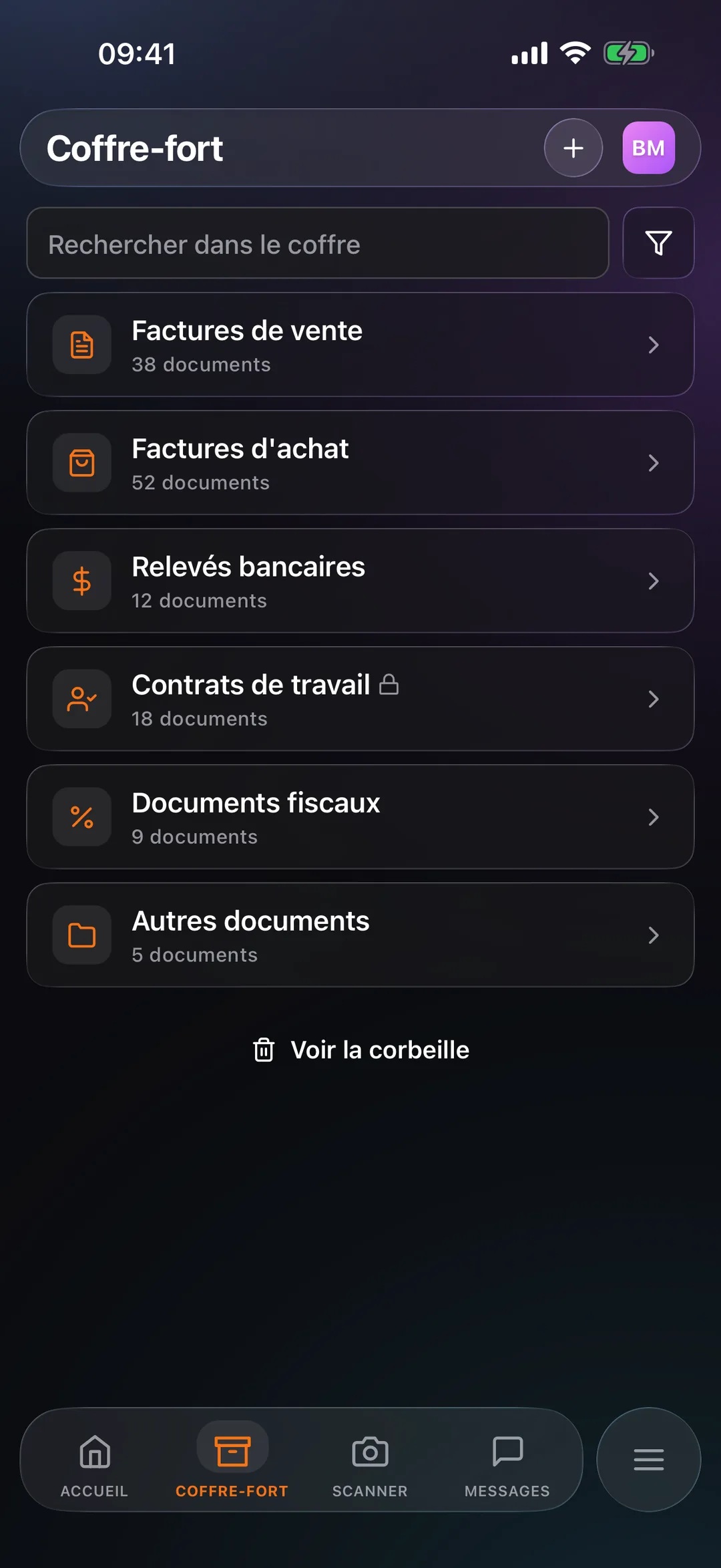 Le coffre-fort dans l'application mobile React Box, avec les mêmes dossiers que sur le web.
