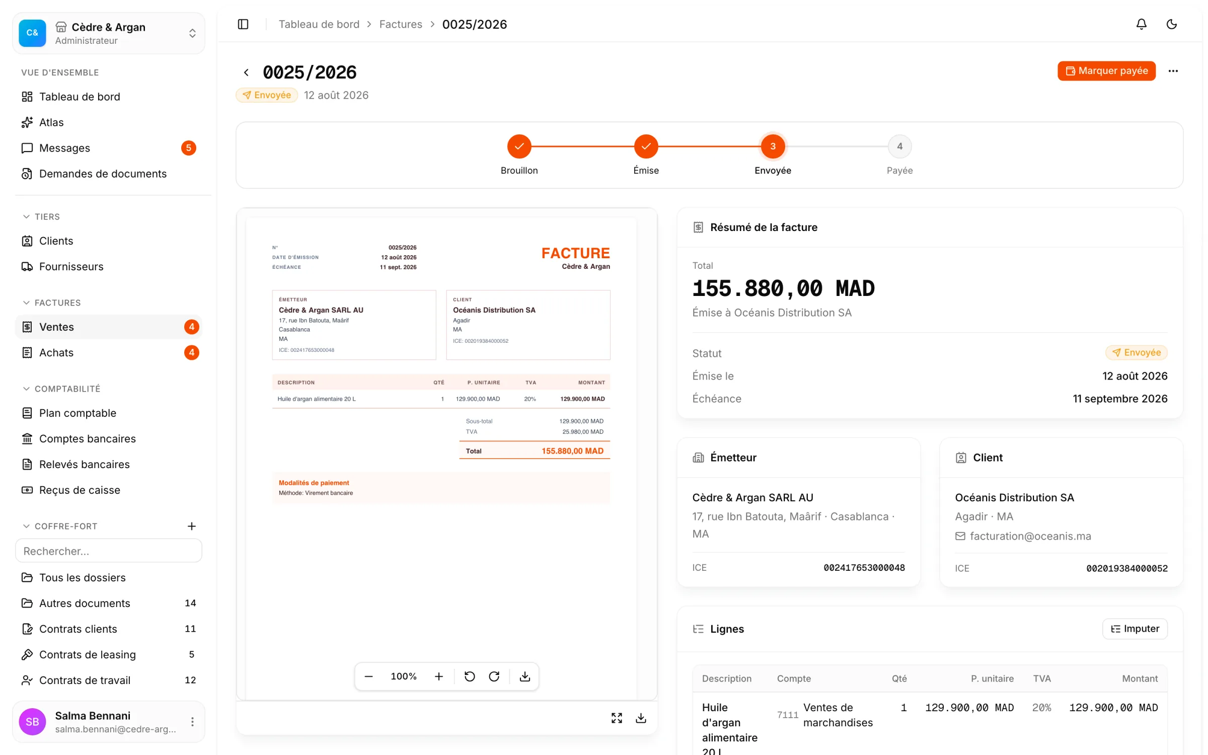 Le détail d'une facture de vente émise : son PDF, son cycle de vie brouillon → émise → envoyée → payée, et ses lignes avec leur compte comptable.